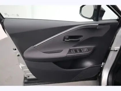 Photo 7 Toyota C-HR 1.8 Hybride 140 Graphic NG 1