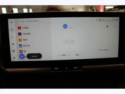 Photo 19 Toyota C-HR 1.8 Hybride 140 Graphic NG 1