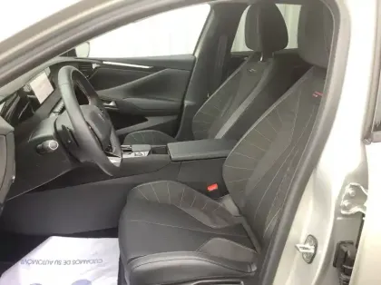 Photo 10 DS DS 4 Nouvelle PureTech 130 EAT8 Performance Line