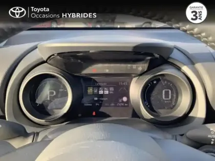 Photo 13 Toyota Yaris  116h Design 5p MY22