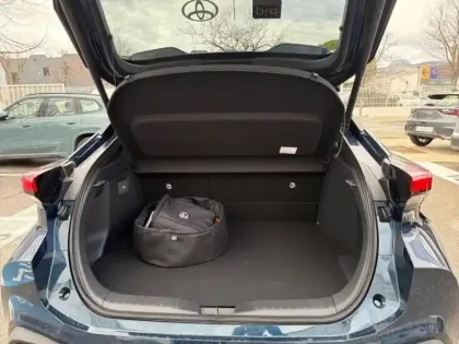 Photo 12 Toyota C-HR  TOYOTA C HR PHEV NG HYBRIDE RECHARGEABLE 225 DESIGN PACKCONF MY25