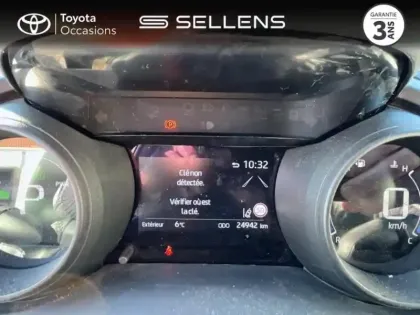 Photo 13 Toyota Yaris  Cross 116h Dynamic MY22