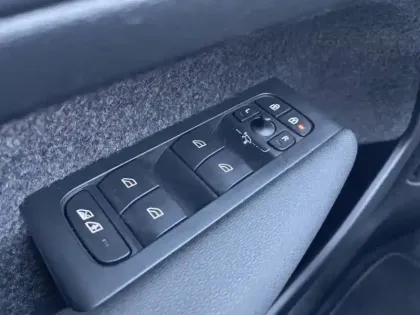 Photo 13 Volvo Xc40  B3 163ch Start DCT 7