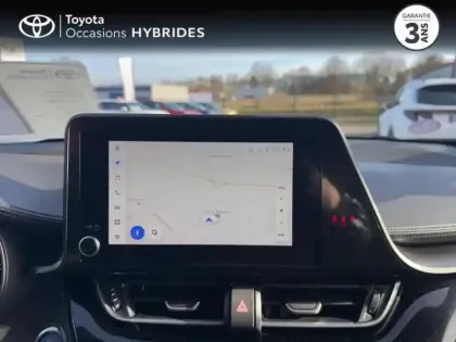 Photo 14 Toyota C-HR  2.0 Hybride 184ch Design Ultimate E-CVT