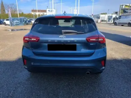 Photo 5 Ford Focus  1.0 Flexifuel mHEV 125ch Titanium Style