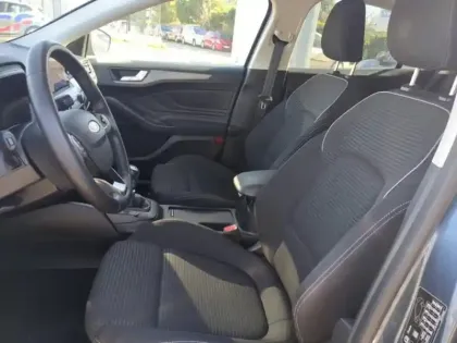 Photo 12 Ford Focus  1.0 Flexifuel mHEV 125ch Titanium Style