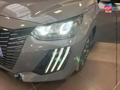 Photo 12 Peugeot 208  1.2 100ch S&S Allure