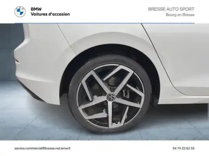 Photo 8 Volkswagen Golf  1.5 eTSI OPF 150ch  Style 1st DSG7