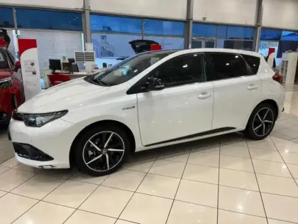 Photo 10 Toyota Auris  HSD 136h Collection