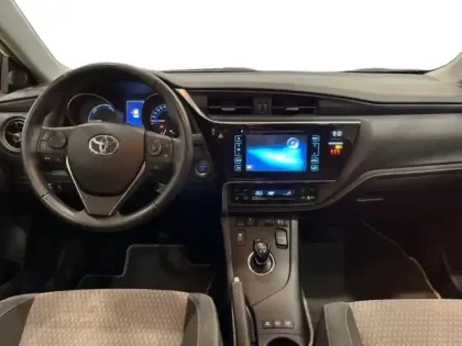 Photo 14 Toyota Auris  HSD 136h Collection