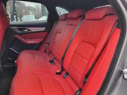 Photo 5 Jaguar F-Pace  P400e Plug-in-Hybrid R-Dynamic S BVA8 AWD