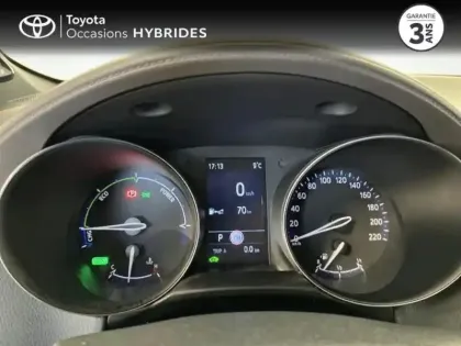 Photo 13 Toyota C-HR  122h Distinctive 2WD E-CVT RC18