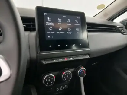 Photo 14 Renault Clio  1.5 Blue dCi 100ch Evolution