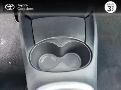 Photo 10 Toyota Yaris  70 VVT-i France Connect 5p RC19