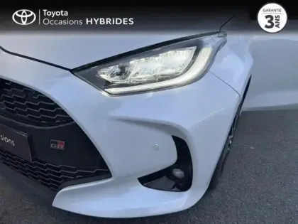 Photo 14 Toyota Yaris  116h GR Sport 5p MY22