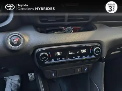 Photo 12 Toyota Yaris  116h GR Sport 5p MY22