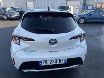 Photo 5 Toyota Corolla  180h Collection MY20