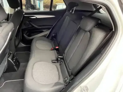 Photo 7 BMW X2  sDrive18i 136ch Business Design