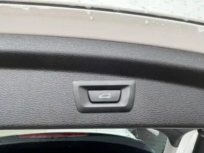 Photo 6 BMW X2  sDrive18i 136ch Business Design