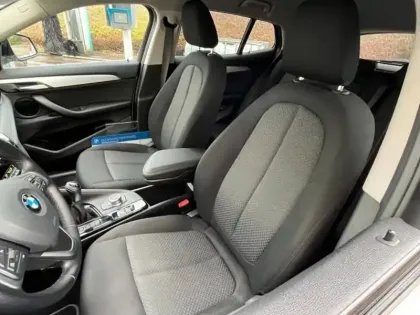 Photo 9 BMW X2  sDrive18i 136ch Business Design