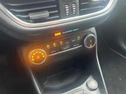 Photo 14 Ford Fiesta  1.0 Flexifuel 95ch Titanium Business 5p