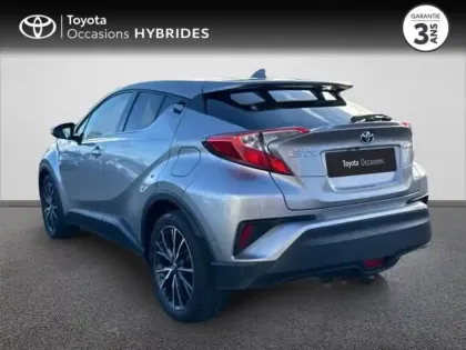 Photo 16 Toyota C-HR  122h Distinctive 2WD E-CVT RC18