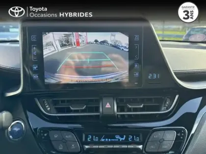 Photo 21 Toyota C-HR  122h Distinctive 2WD E-CVT RC18