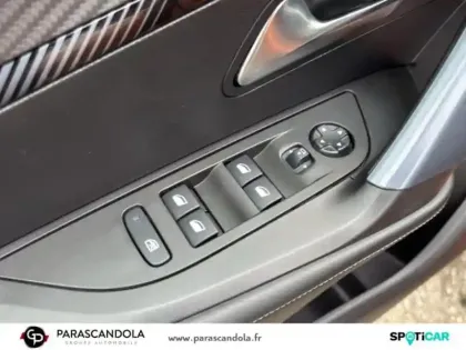 Photo 11 Peugeot 2008  1.5 BlueHDi 100ch S&S Allure