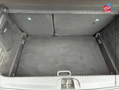 Photo 13 Renault Clio  1.3 TCe 130ch FAP Initiale Paris EDC