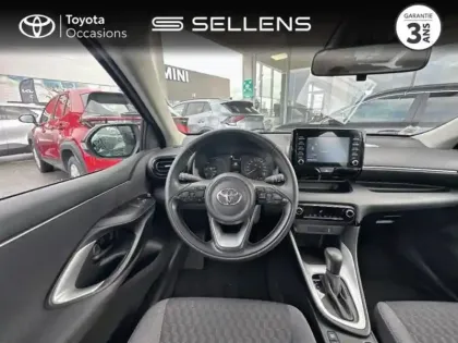 Photo 8 Toyota Yaris  116h Dynamic 5p MY22