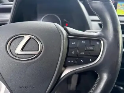 Photo 13 Lexus UX  250h 2WD Le MY19