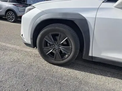 Photo 10 Lexus UX  250h 2WD Le MY19