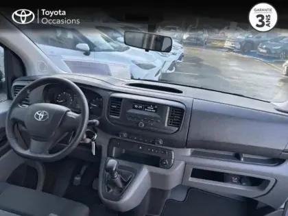 Photo 7 Toyota Proace  Combi Long 1.5 120 D-4D Dynamic RC22