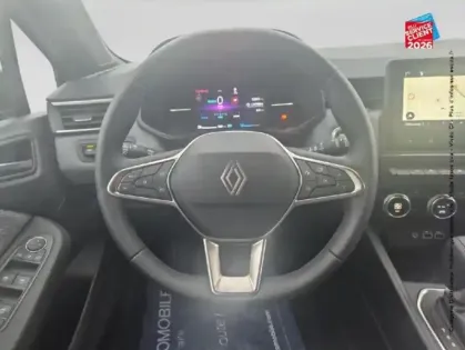 Photo 11 Renault Clio  1.6 E-Tech 145ch full hybrid Techno - 25 GPS Camera Carplay