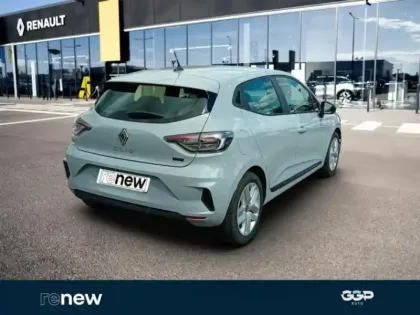 Photo 13 Renault Clio  1.6 E-Tech 145ch full hybrid Evolution - 24