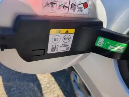 Photo 7 Ford Fiesta  1.0 EcoBoost Hybrid 125ch ST-Line 5p