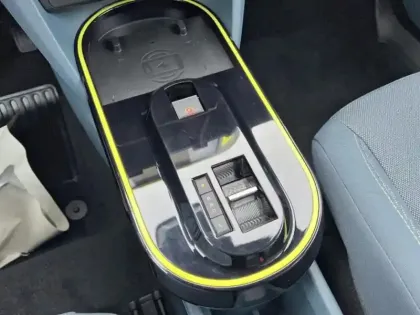 Photo 13 Fiat Panda Grande  1.2 Hybrid Turbo 110ch La Prima eDCT6