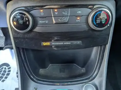 Photo 12 Ford Puma  1.0 Flexifuel 125ch S&S mHEV ST-Line Design 2