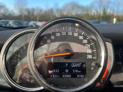 Photo 7 Mini Mini Cabrio Cooper 136ch Essential BVA7