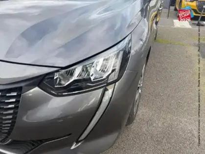 Photo 12 Peugeot 208  1.2 PureTech 75ch S&S Active Business