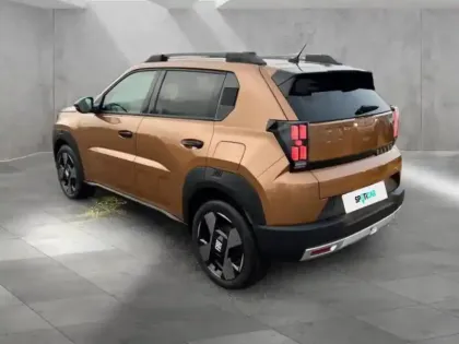 Photo 8 Fiat Panda Grande  1.2 Hybrid Turbo 110ch La Prima eDCT6