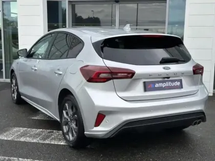 Photo 6 Ford Focus  1.0 Flexifuel mHEV 125ch ST-Line X