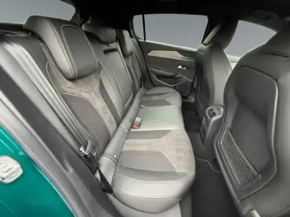 Photo 12 Peugeot 308  Hybrid 145ch GT / ALCANTARA
