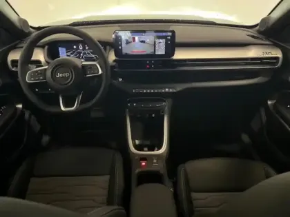 Photo 9 Jeep Avenger  1.2 Turbo T3 145ch MHEV Upland BVR6 4xe