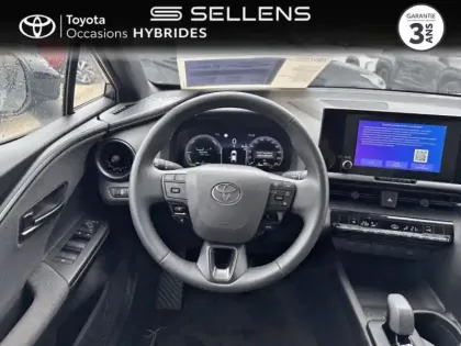 Photo 8 Toyota C-HR  1.8 Hybride 140ch Dynamic NG23