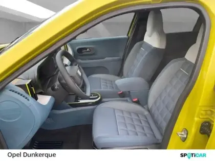 Photo 13 Fiat Panda Grande  1.2 Hybrid Turbo 110ch La Prima eDCT6