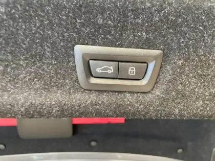 Photo 5 BMW Serie 3 Série 3 320dA xDrive 190ch M Sport