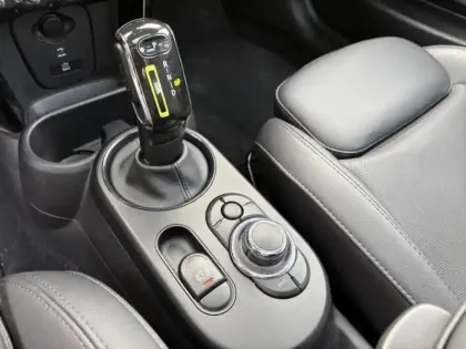 Photo 10 Mini Mini  Cooper SE 184ch Edition Premium Plus BVA 5CV