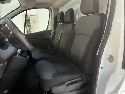 Photo 12 Renault Trafic  Fg L2H1 3T 2.0 Blue dCi 130ch Confort (21249?ht)