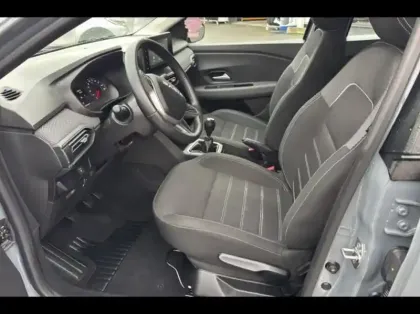 Photo 9 Dacia Sandero  1.0 TCe 90ch Expression -24
